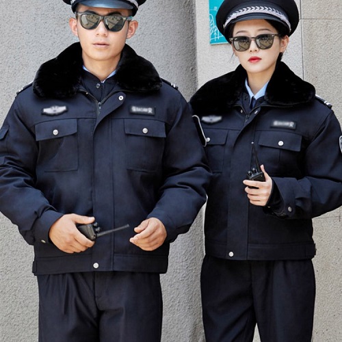 定做保安服應(yīng)該定做什么款式的保安制服？